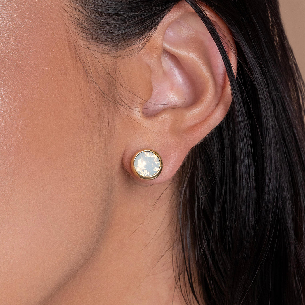 Grace Stud Earrings Gold White Opal